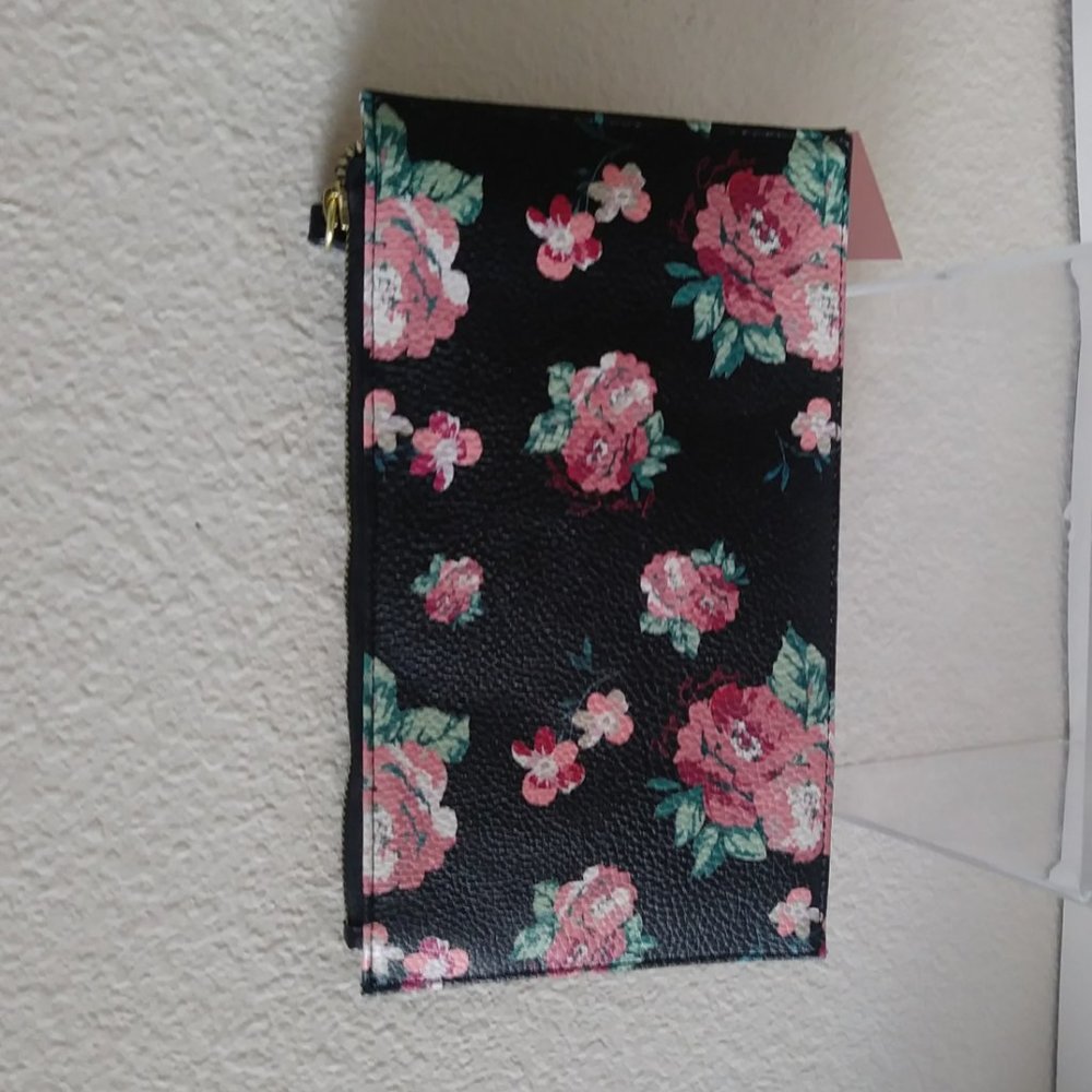 Juicy Couture Wristlet Black Rose - Picture 4 of 12